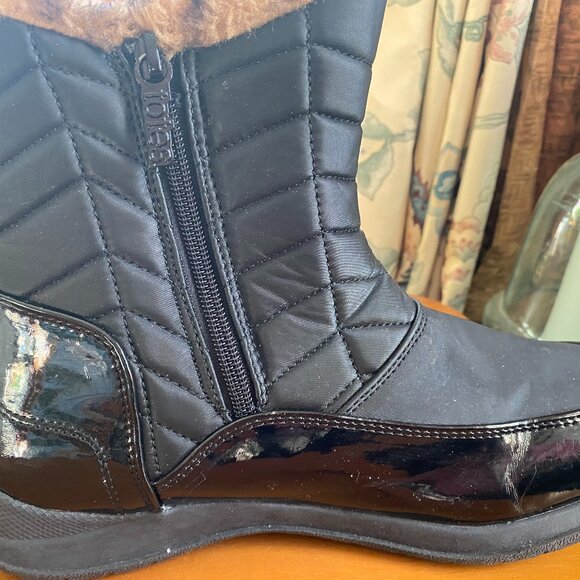 TOTES WATERPROOF LINED, SIDE-ZIP BOOTS SZ 9 - Picture 7 of 8